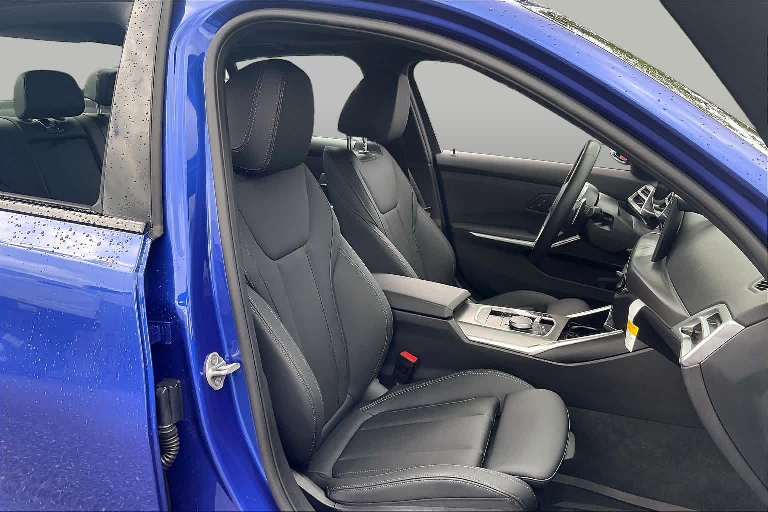 2026 BMW 3 Series 330i - Photo 8