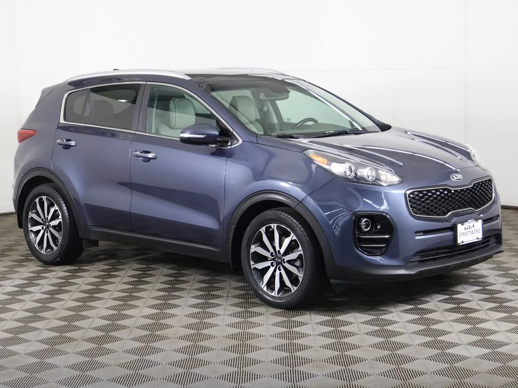 Used 2017 Kia Sportage EX with VIN KNDPN3ACXH7259267 for sale in Streetsboro, OH