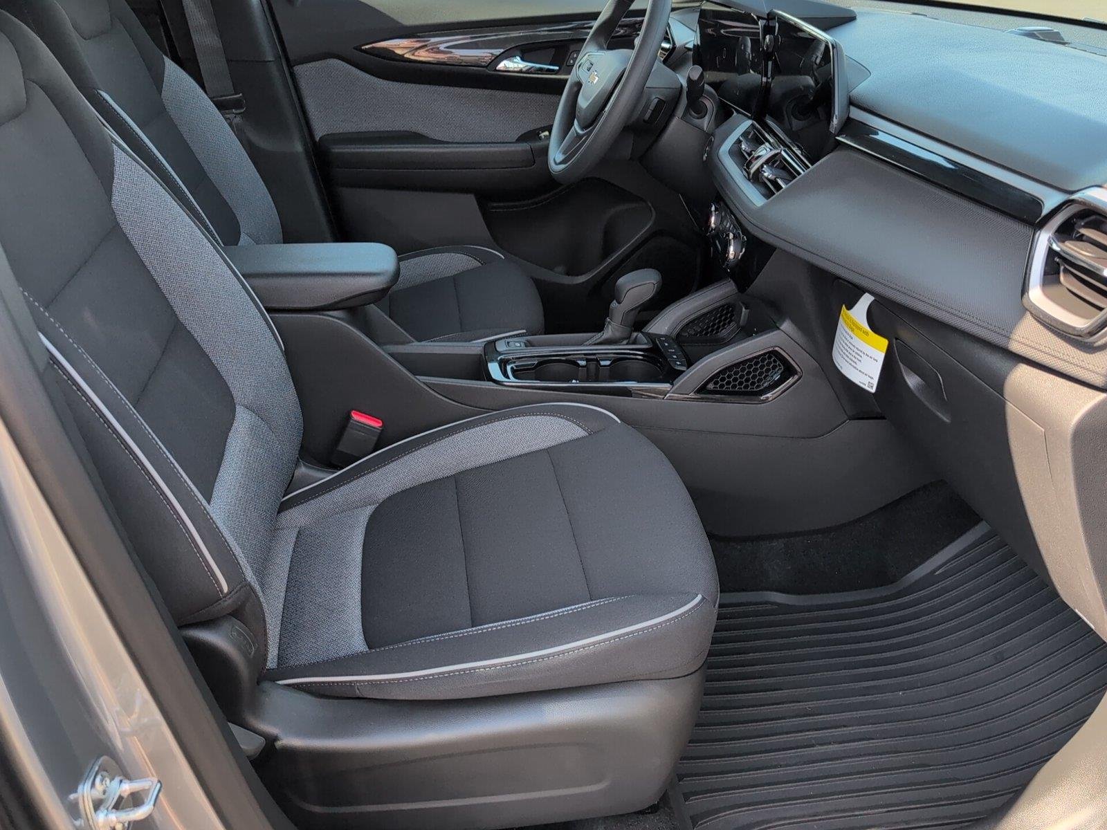 New 2026 Sterling Gray Metallic Chevrolet LT image 38