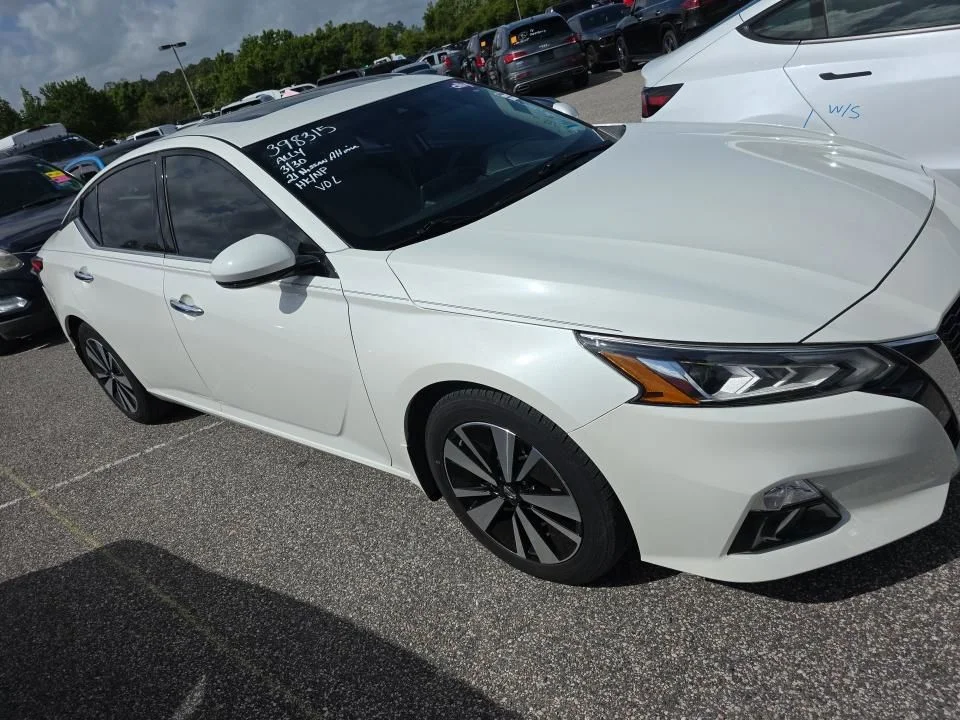 2021 Nissan Altima SL