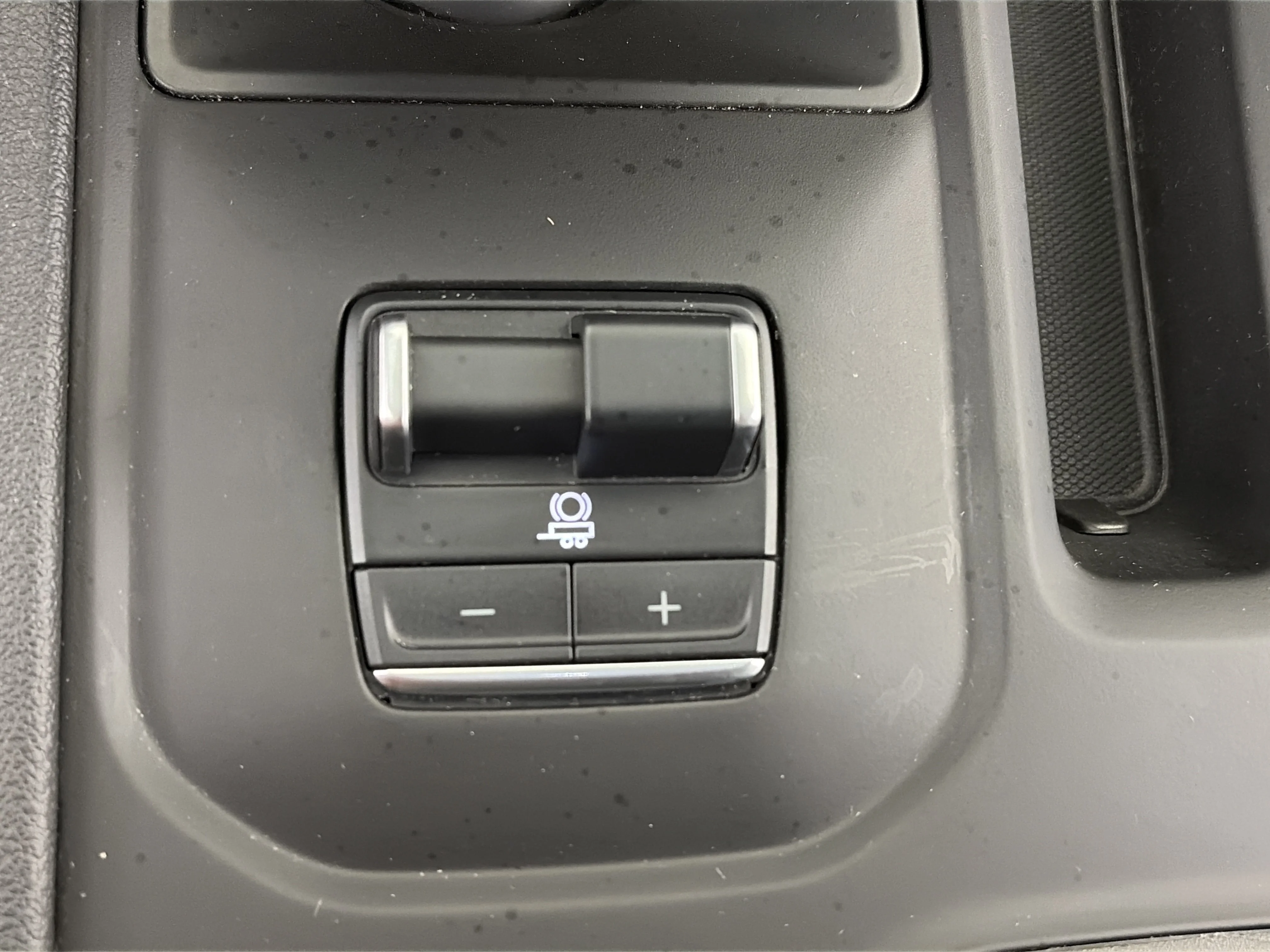 Certified Used 2023 Onyx Black GMC AT4 image 28
