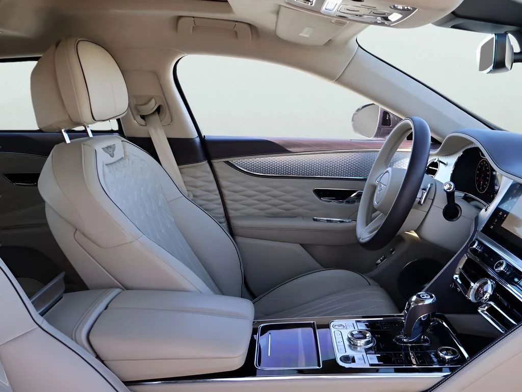 Used 2023 Gray Violet by Mulliner Bentley Azure image 11