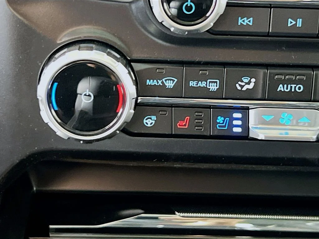 New 2026 Carbonized Gray Metallic Ford Lariat image 24
