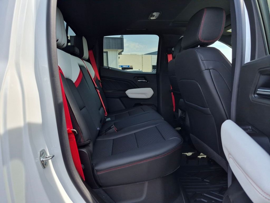 New 2026 Summit White GMC 4WD AT4X image 22