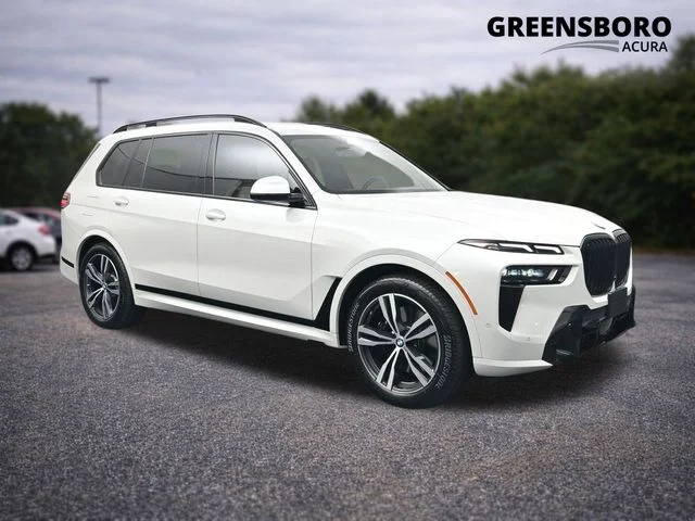 2025 BMW X7 xDrive40i's photo