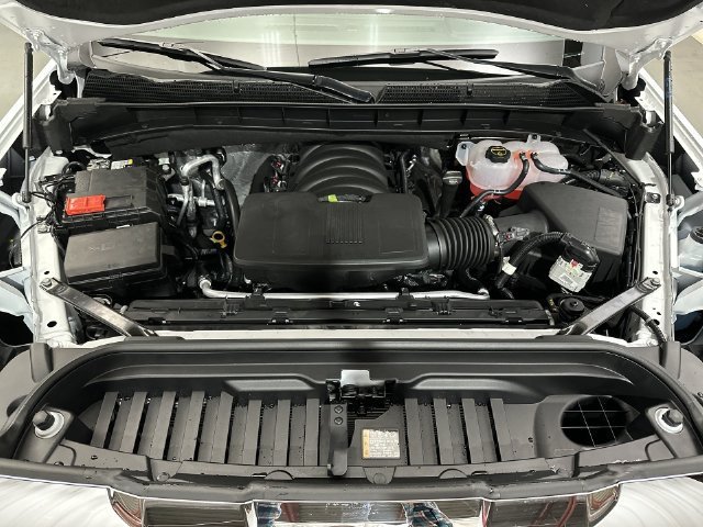 New 2026 Summit White GMC SLT image 19
