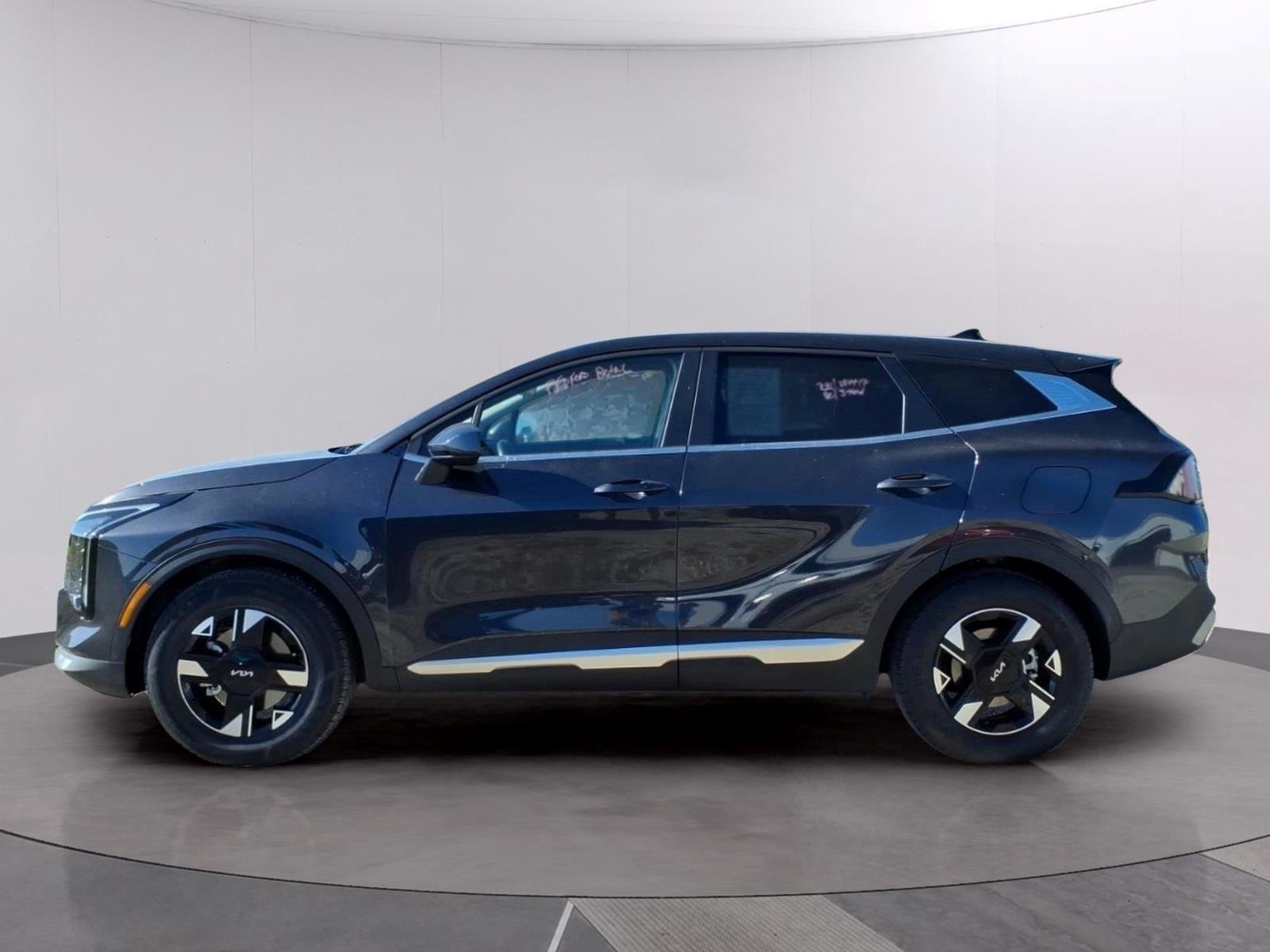 Used 2026 Panthera Metal Kia LX image 2