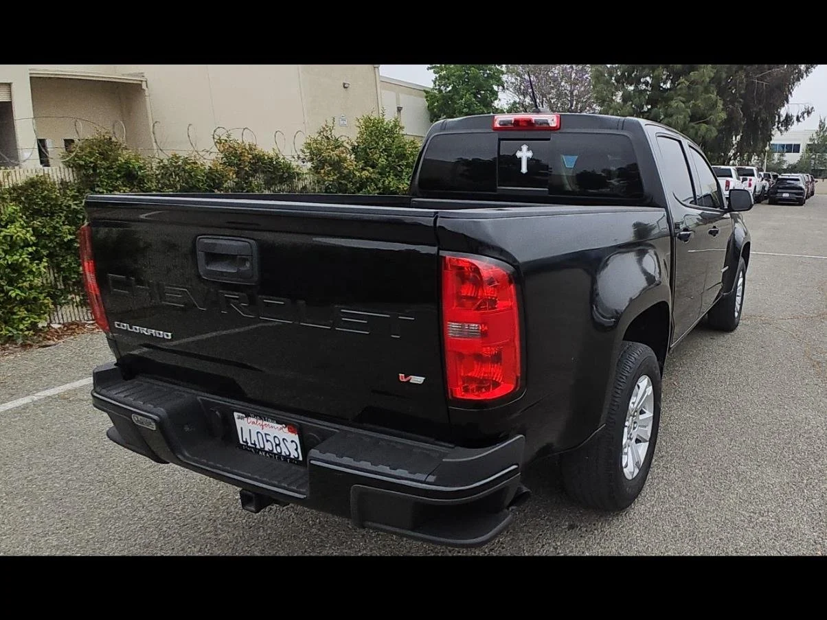 Used 2022 Black Chevrolet LT image 13