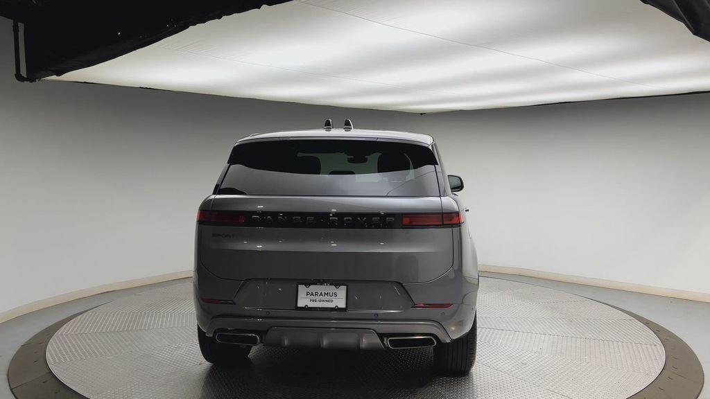 Used 2024 Eiger Gray Metallic Land Rover Dynamic SE image 3