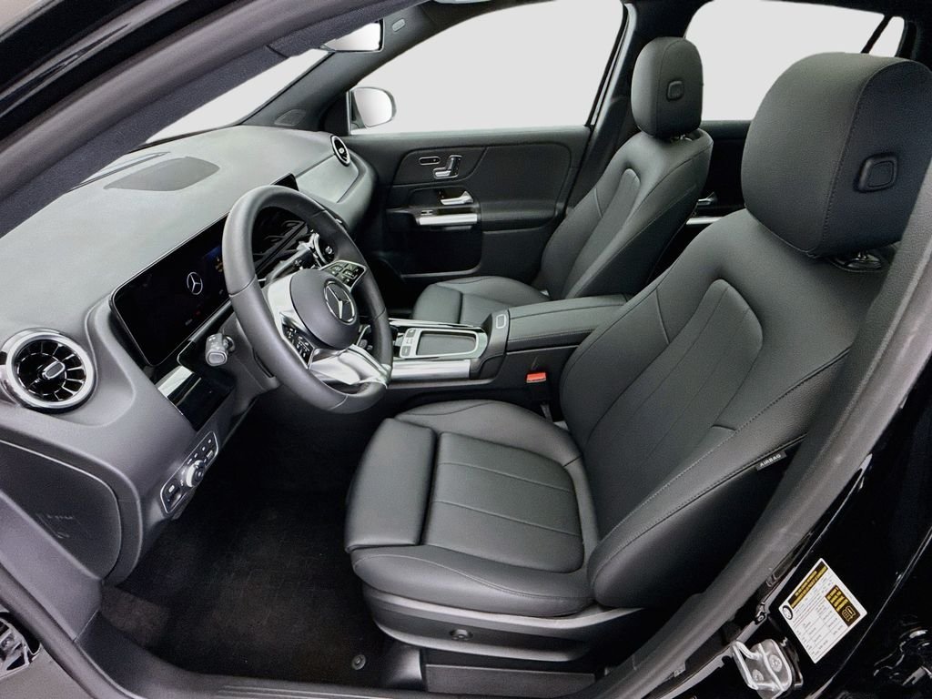 Certified Used 2026 Night Black Mercedes-Benz GLA 250 image 17