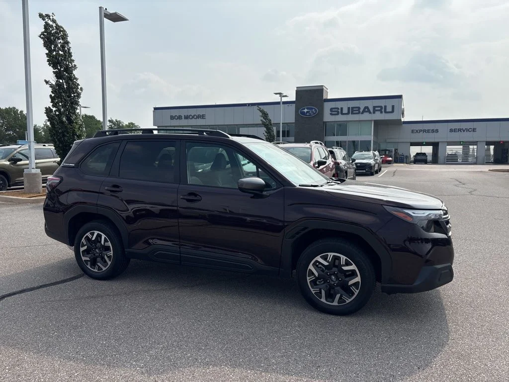 2026 Subaru Forester Premium's photo