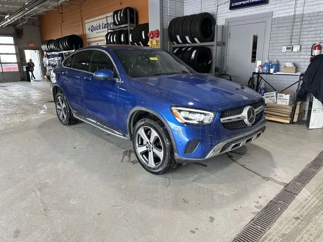 Used 2023  Mercedes-Benz GLC 300 Coupe image 11