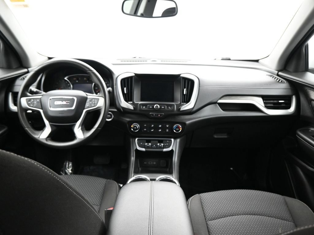 2024 GMC Terrain SLE - Photo 9