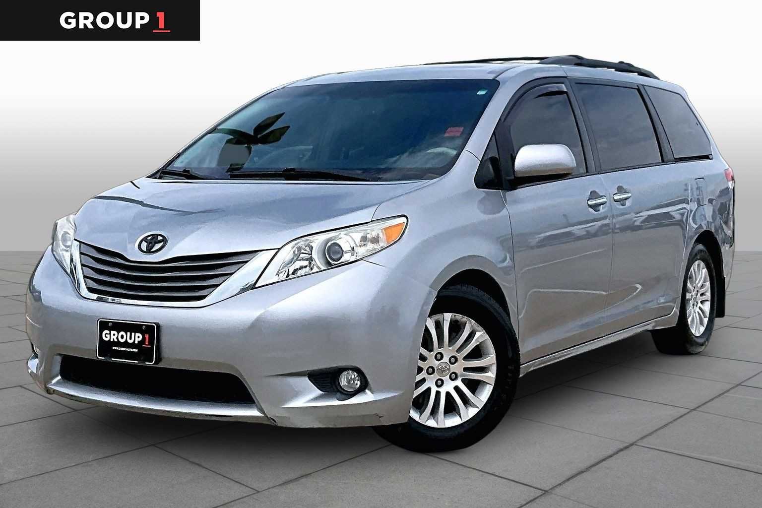 2013 Toyota Sienna XLE
