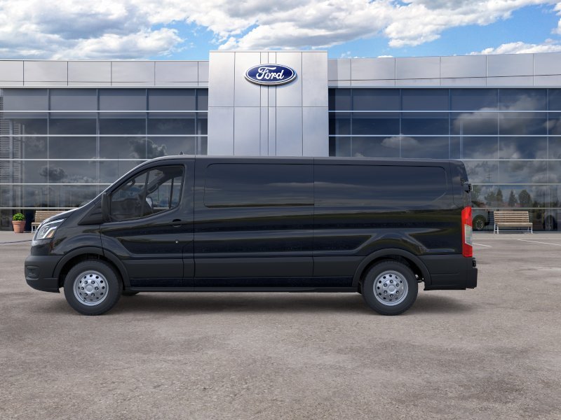New 2025 Agate Black Metallic Ford  image 31