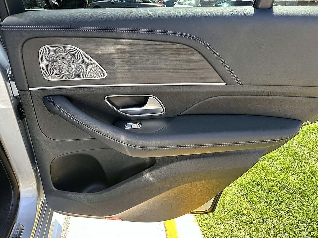 Certified Used 2024 Cirrus Silver Metallic Mercedes-Benz GLE 450 image 21