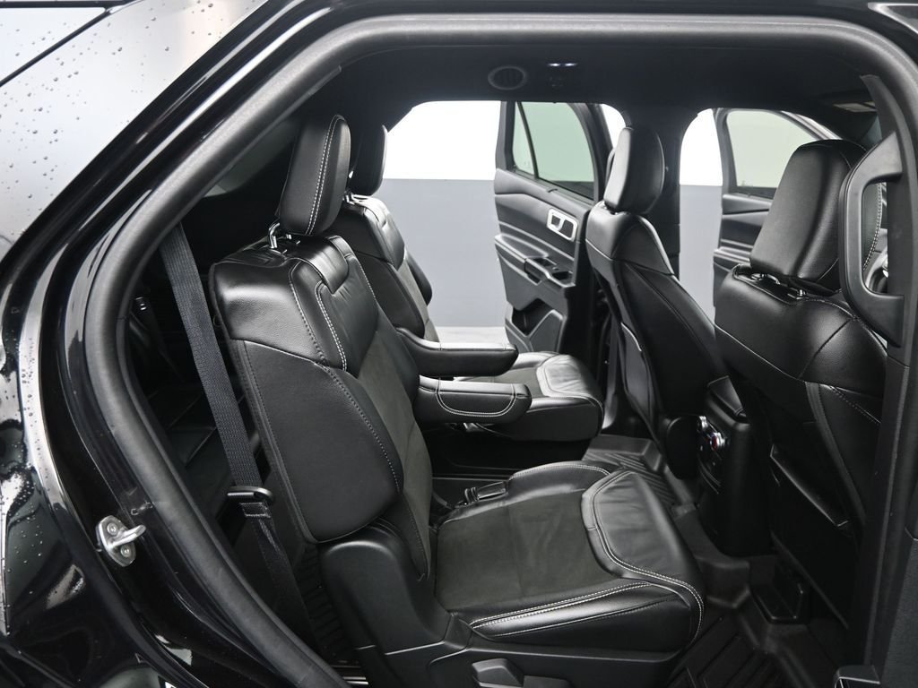 Used 2022 Black Ford ST image 34