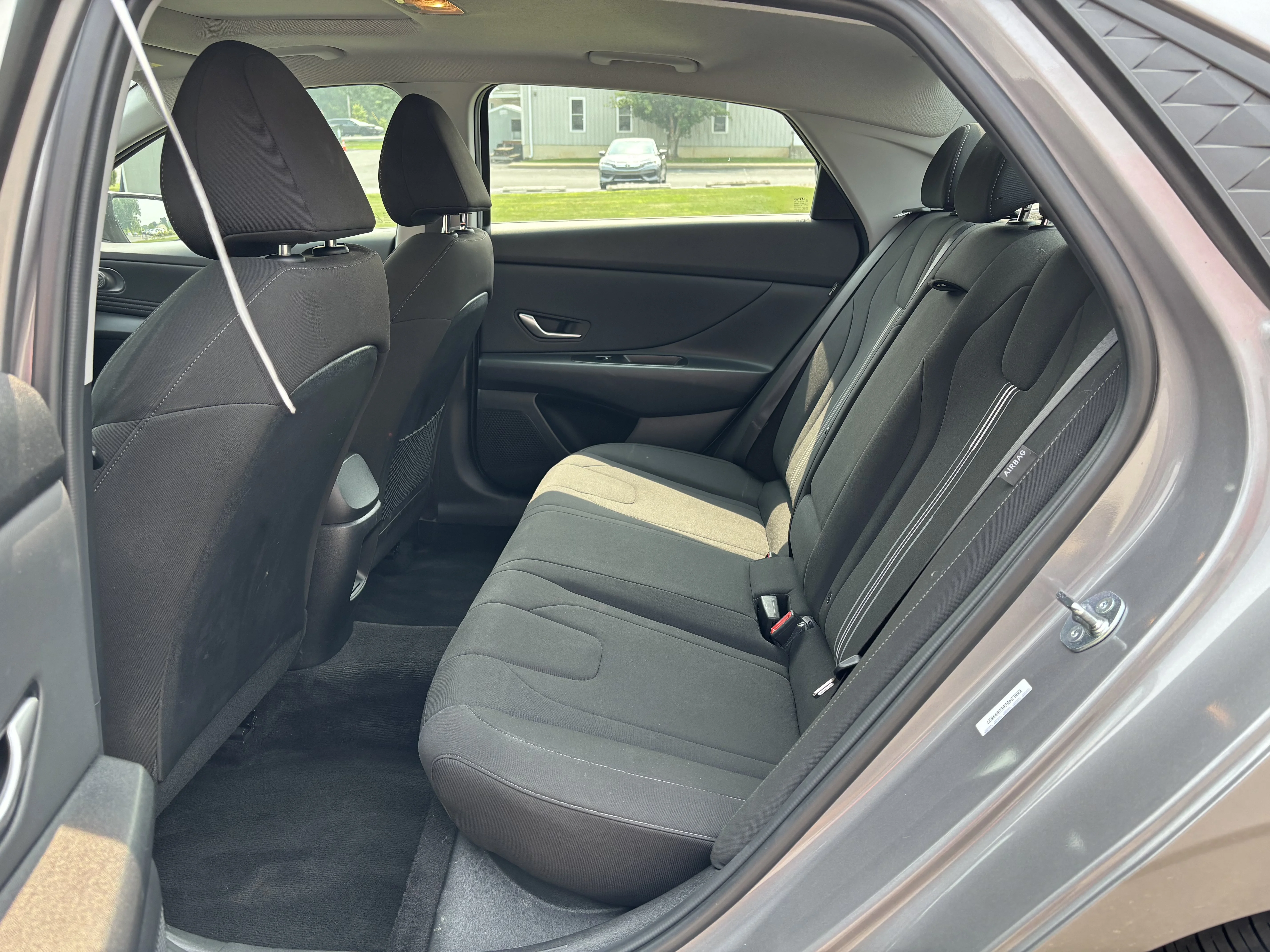 Used 2025 Fluid Metal Hyundai SEL Convenience image 14
