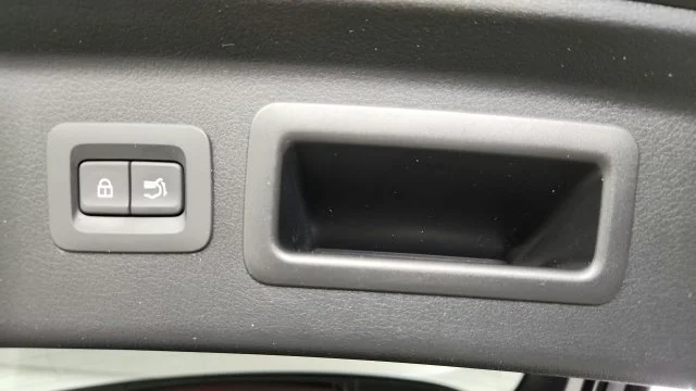 Certified Used 2025 Jet Black Mazda Premium image 78
