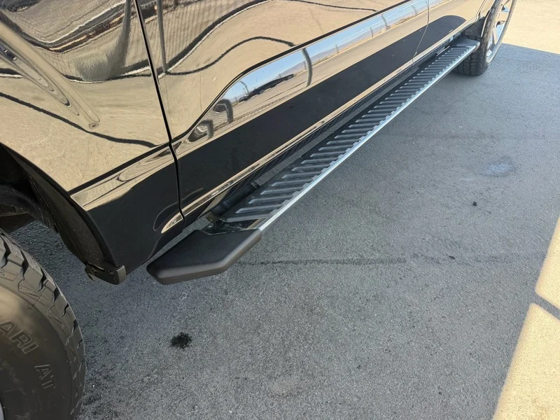 Used 2021 Agate Black Metal Ford XL image 25