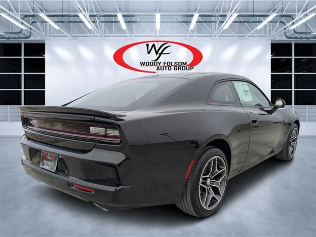 New 2026 Diamond Black Crystal Pearlcoat Dodge Scat Pack image 3