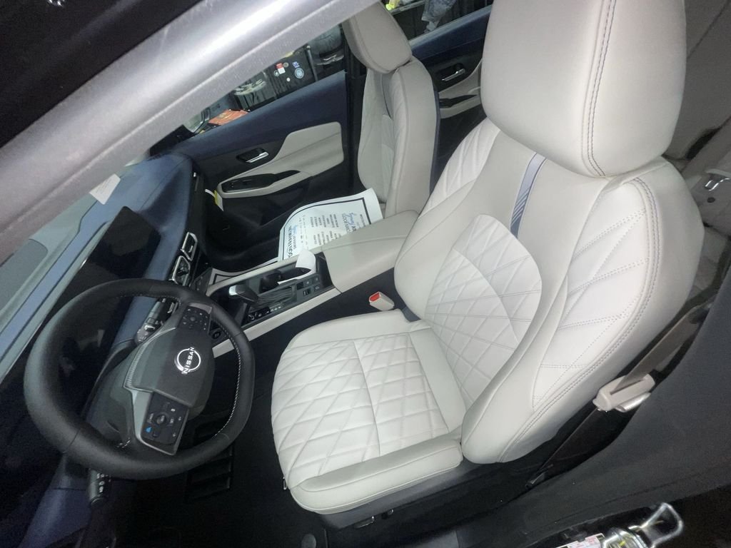 2026 Nissan Sentra SL - Photo 11