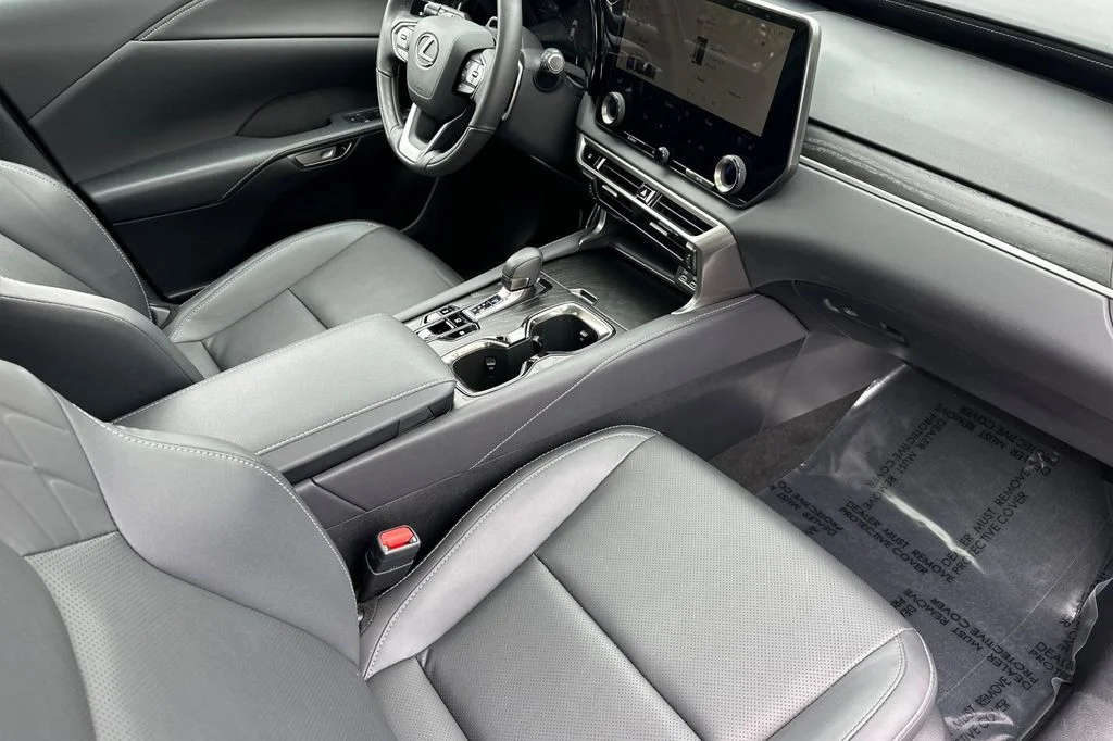 Used 2025 Red Lexus 350h Premium image 18