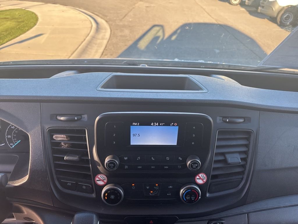 Used 2023 Oxford White Ford Base image 37