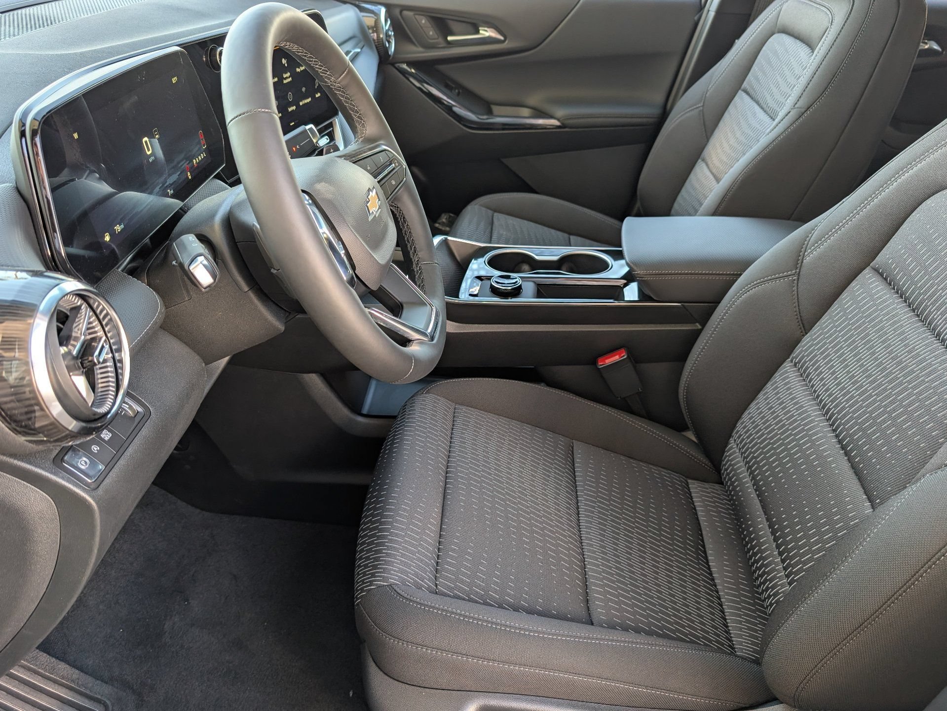 New 2027 Mosaic Black Metallic Chevrolet LT image 17