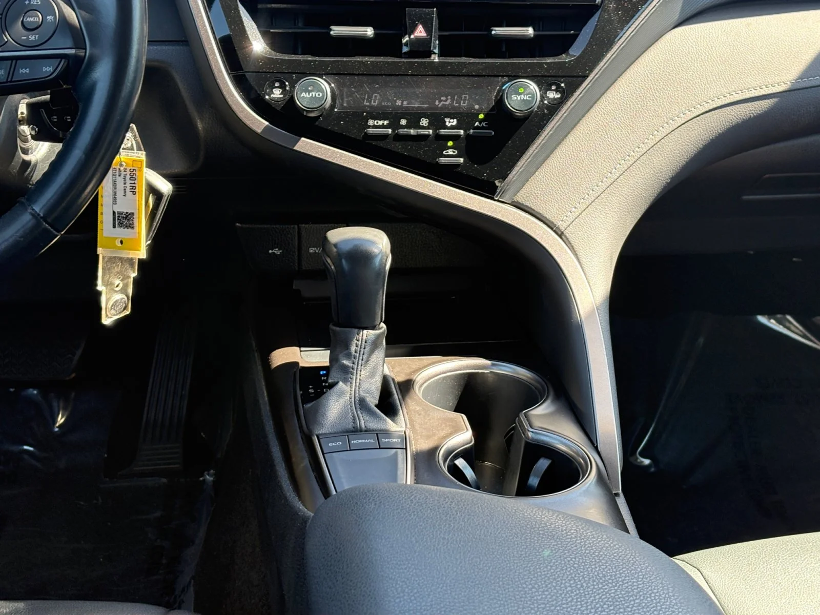 Certified Used 2024 White Toyota SE image 17