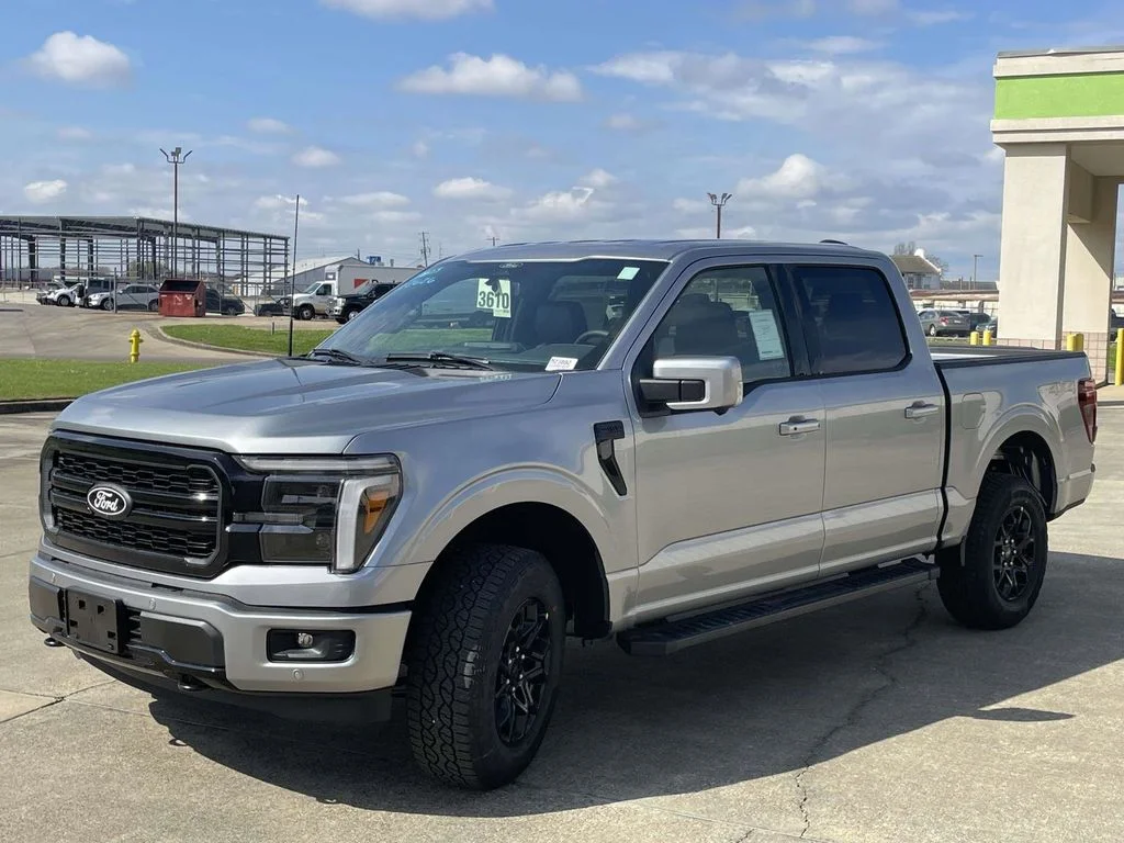 New 2026 Iconic Silver Metallic Ford Lariat® image 7