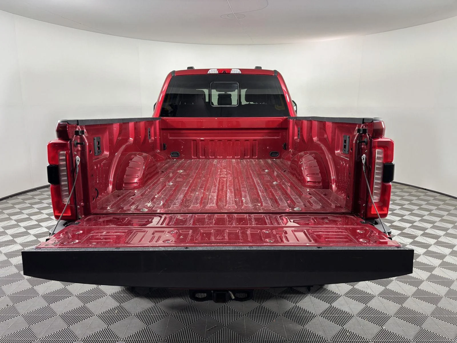 Used 2024 Rapid Red Metallic Tinted Clearcoat Ford LARIAT image 5