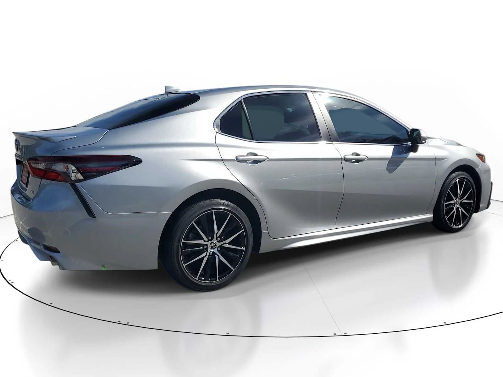 Used 2022 Celestial Silver Metallic Toyota SE image 6