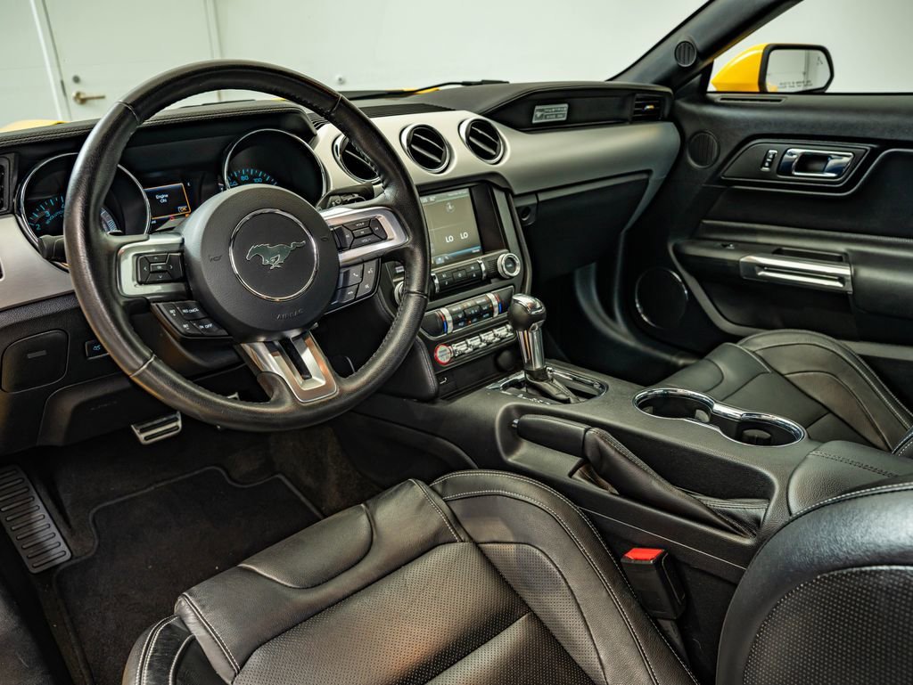 Used 2015 Yellow Ford GT Premium image 33