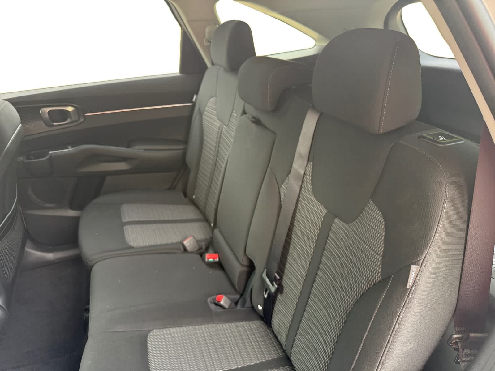 New 2026 Glacial White Pearl Kia LX image 22