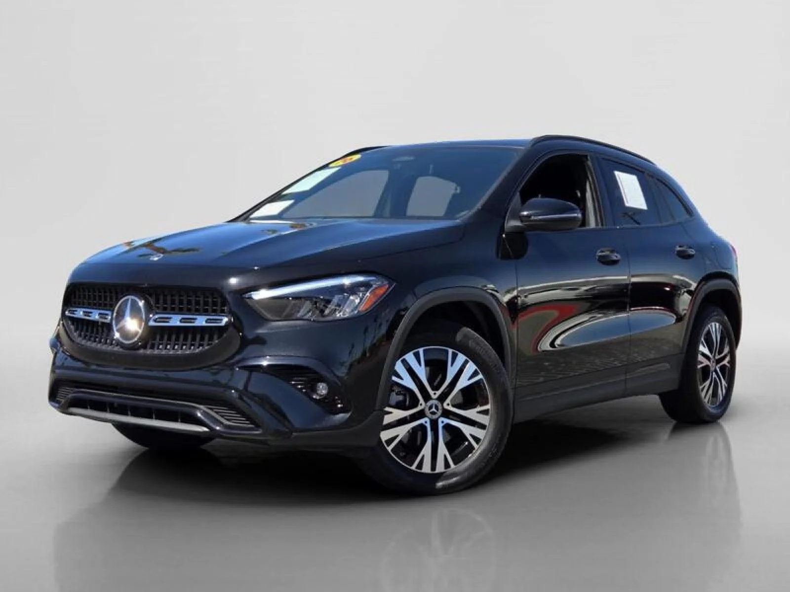 Used 2026 Cosmos Black Metallic Mercedes-Benz GLA 250 image 1