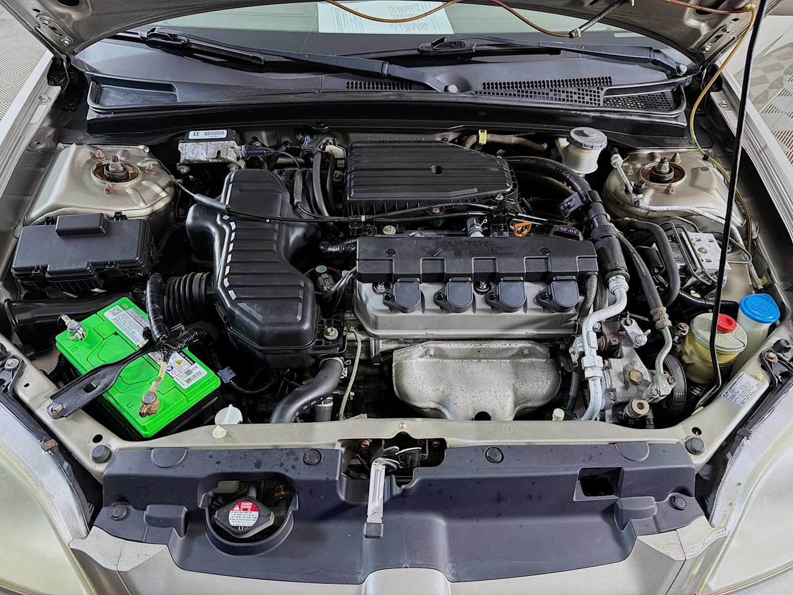 Used 2003  Honda EX image 26
