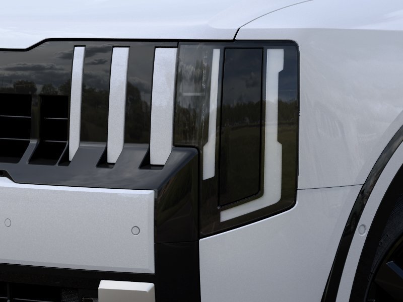 New 2027 GLACIAL WHT PRL Kia SX image 10