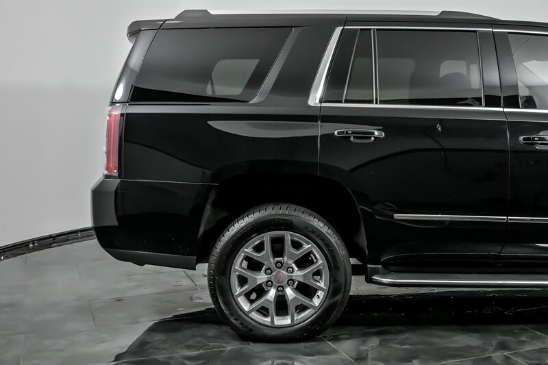 2020 GMC Yukon Denali - Photo 12