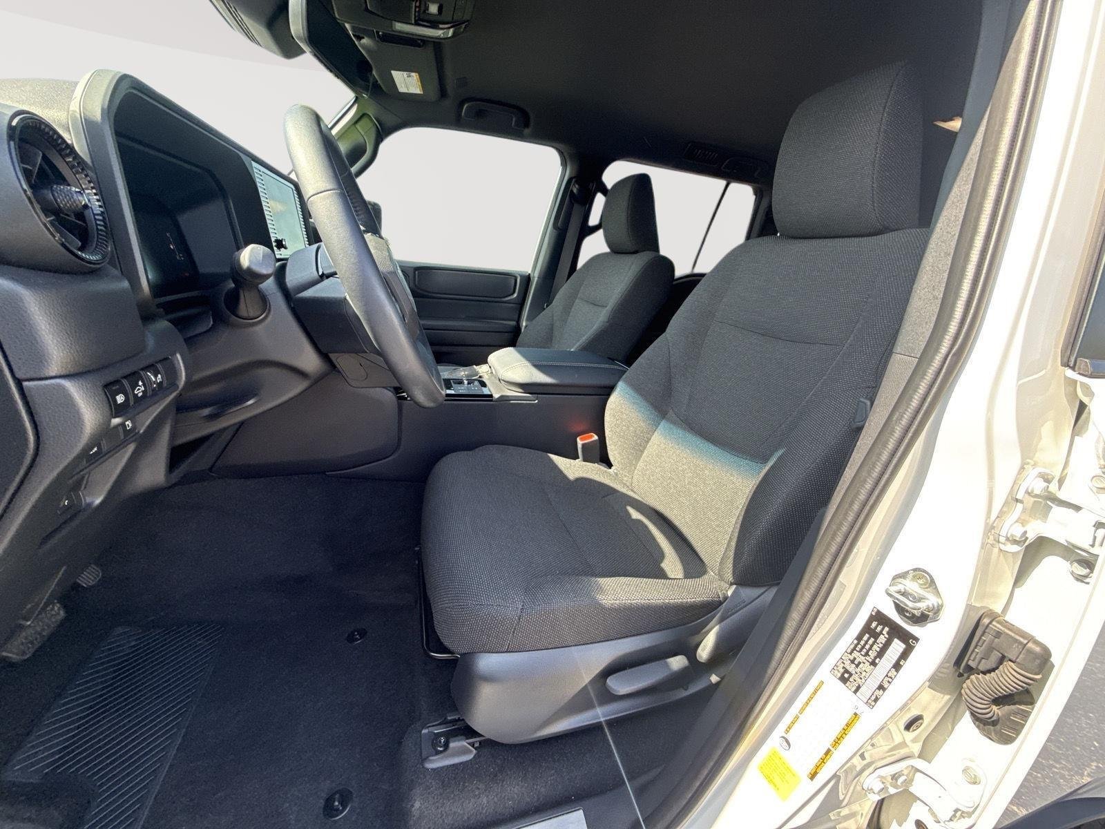 Used 2025 Ice Cap Toyota 1958 image 10