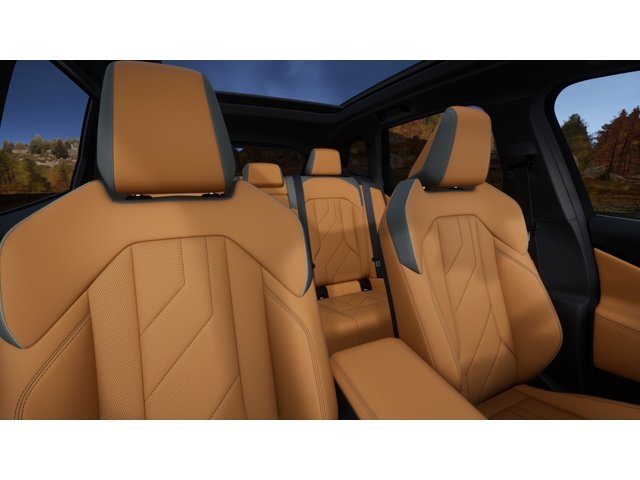 New 2026 Mineral White Metallic BMW 30 xDrive image 11