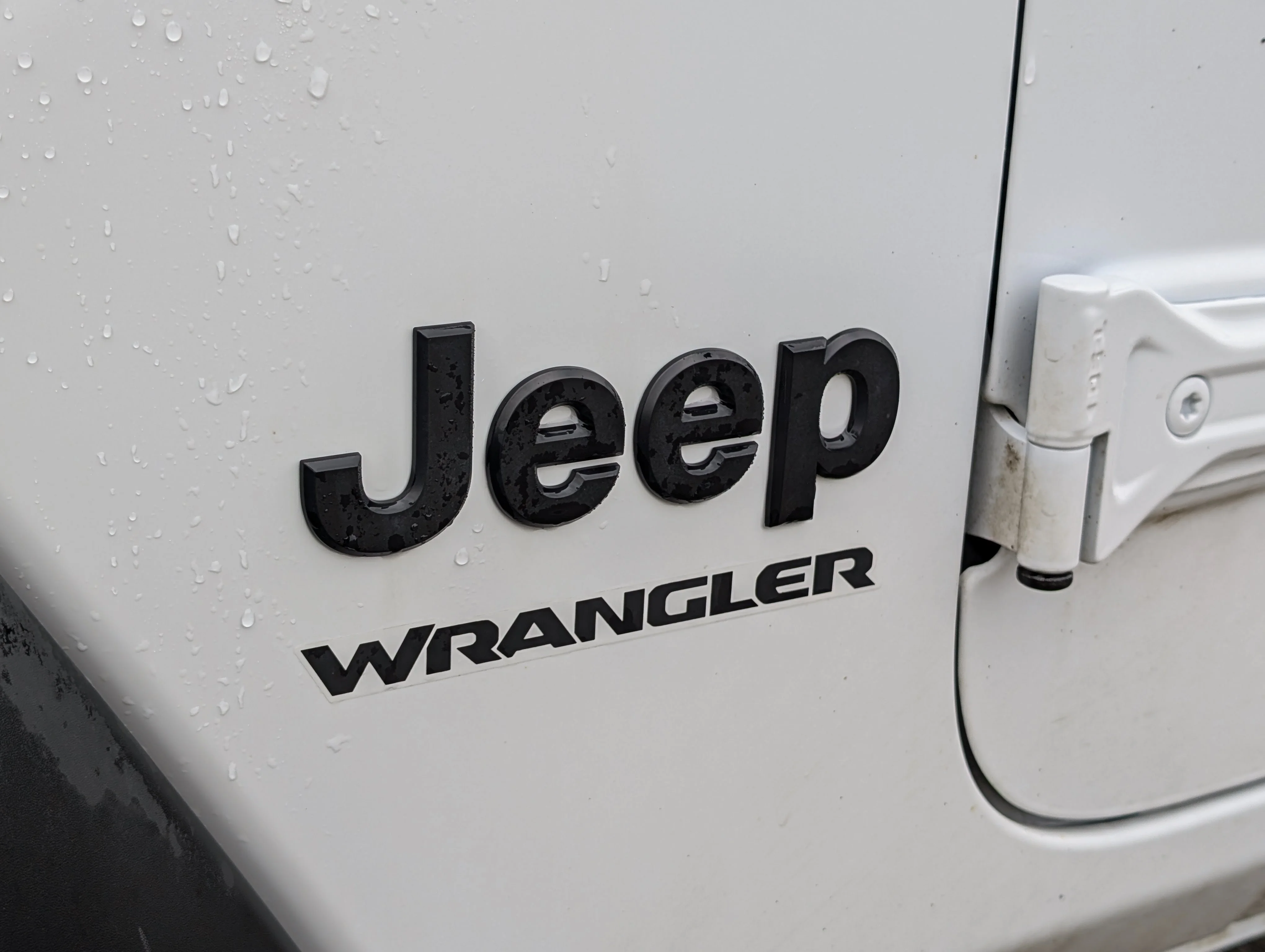 Used 2025 Bright White Jeep Sport image 14