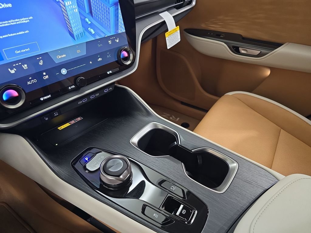 New 2026 Oxygen White Lexus PREMIUM AWD image 25