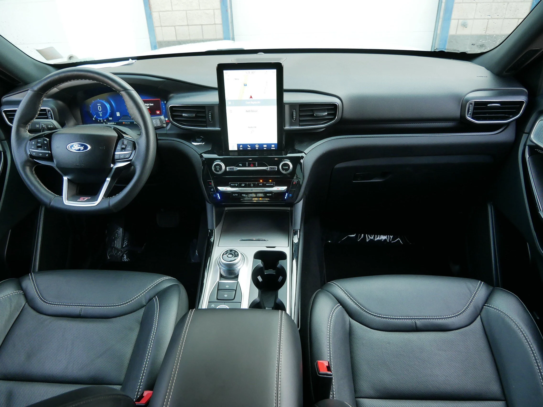 Used 2023 Star White Metallic Tri-Coat Ford ST image 10