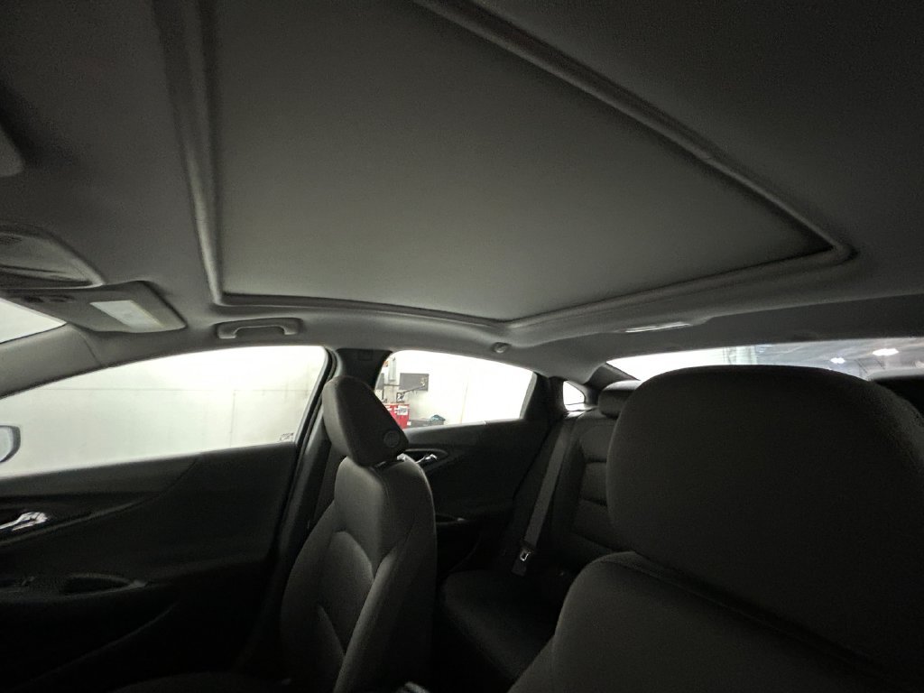 Used 2024 White Chevrolet LT image 25