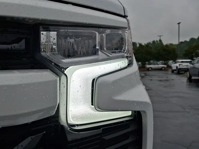 Used 2023 White Chevrolet RST image 9