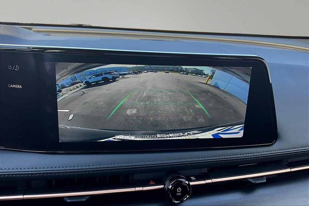 Used 2024 Black Nissan ENGAGE e-4ORCE image 14