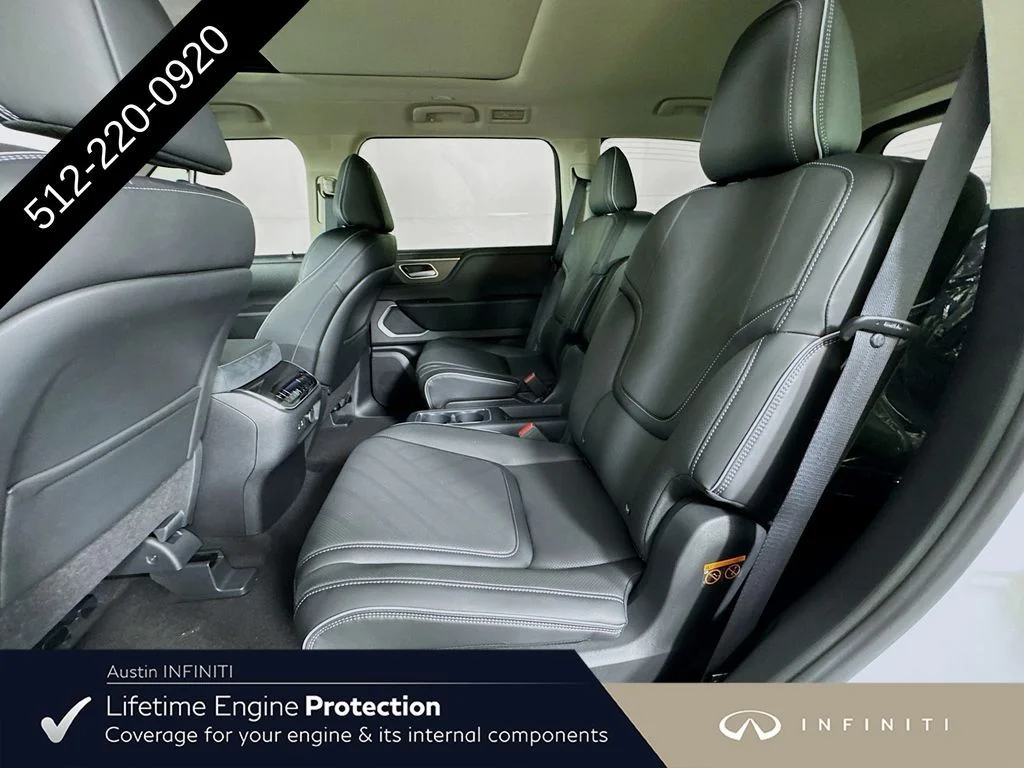 New 2027 White INFINITI LUXE image 32