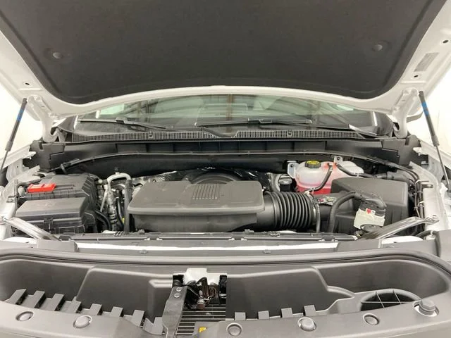 2023 Chevrolet Suburban Z71 - Photo 6