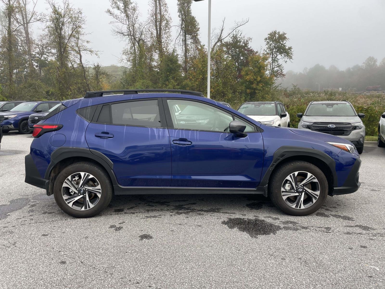 Used 2026 Sapphire Blue Pearl Subaru Premium image 28